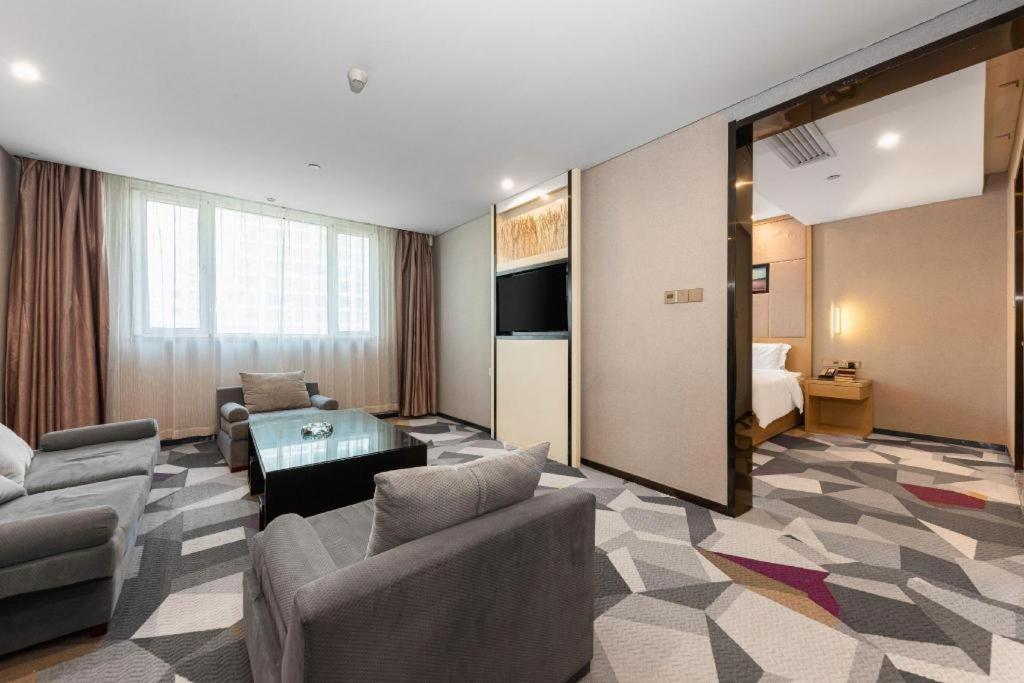Lavande Hotel Nanchang Ai XI Hu Subway East Station Branch Ngoại thất bức ảnh