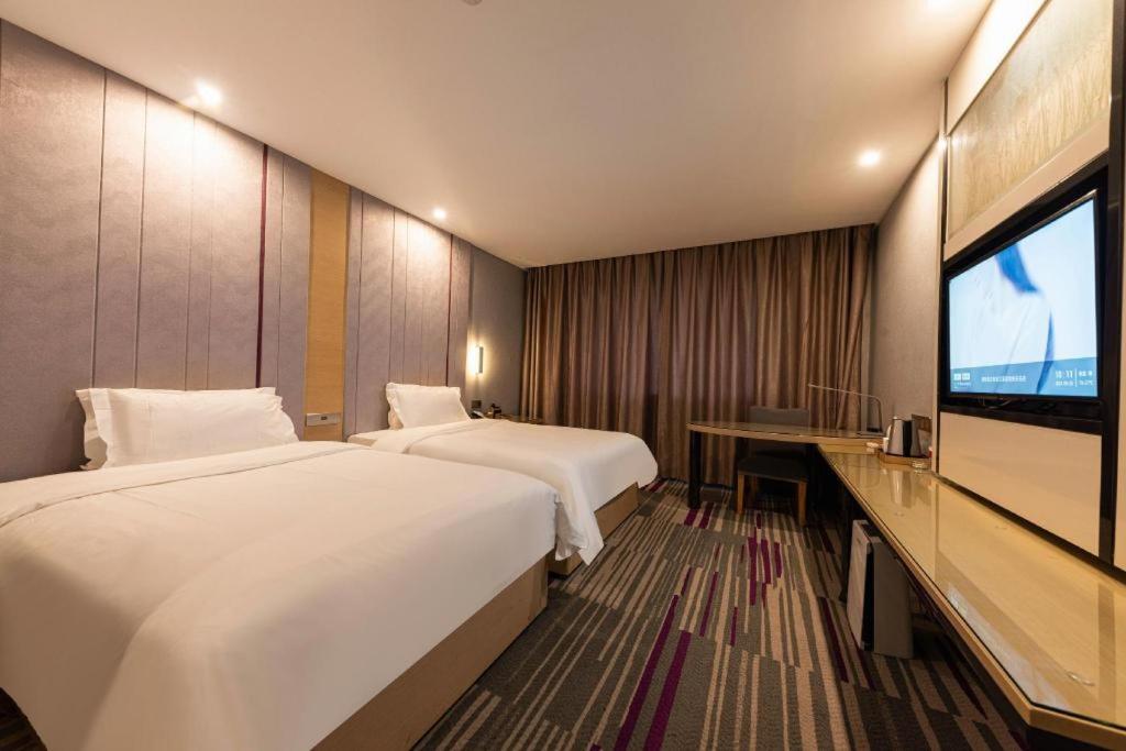 Lavande Hotel Nanchang Ai XI Hu Subway East Station Branch Ngoại thất bức ảnh