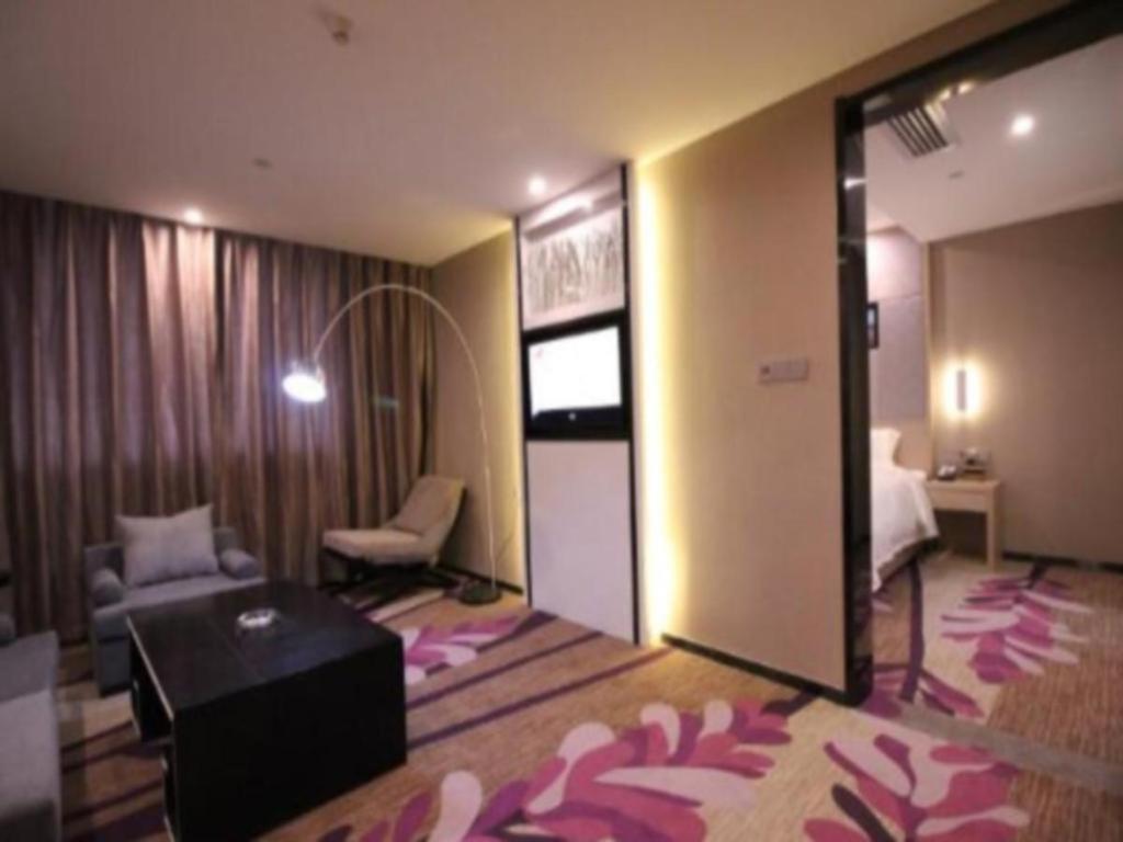 Lavande Hotel Nanchang Ai XI Hu Subway East Station Branch Ngoại thất bức ảnh