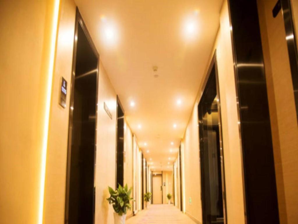 Lavande Hotel Nanchang Ai XI Hu Subway East Station Branch Ngoại thất bức ảnh
