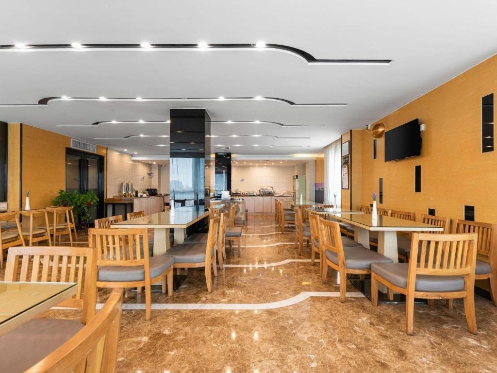 Lavande Hotel Nanchang Ai XI Hu Subway East Station Branch Ngoại thất bức ảnh